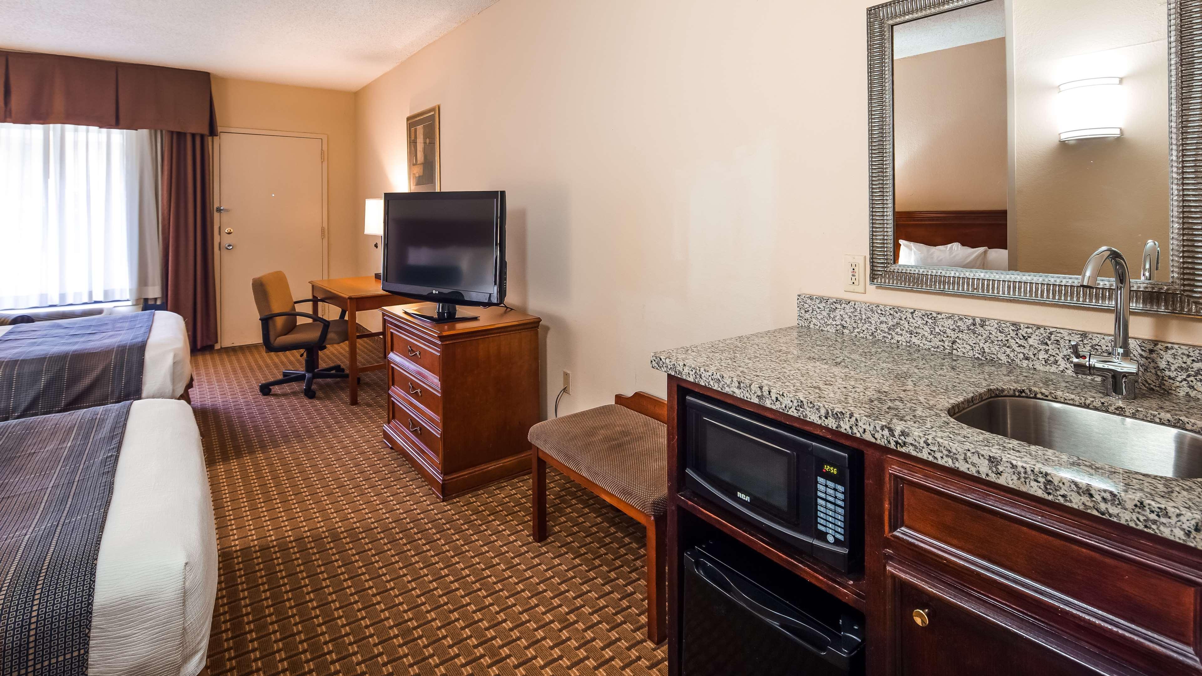 Best Western Plus Cary - Nc State Eksteriør bilde